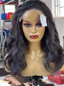 Pelucas de Cabello Humano Natural de Alta Calidad al por Mayor, Peluca de Ondas Corporales con Encaje Frontal HD, Pelucas de Cabello Vietnamita Virgen con Cutícula Alineada al por Mayor - Product Image 4