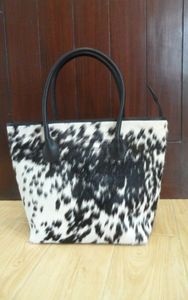 Bolso Tote de Cuero Vacuno al por Mayor, Estampado Animal Blanco y Negro, Bolso de Lujo, Bolso de Hombro de Cuero Genuino Hairon - Product Image 4
