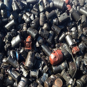 เศษซากคอมเพรสเซอร์แอร์และตู้เย็นคุณภาพสูง พร้อมเศษซากมอเตอร์ไฟฟ้าและอุปกรณ์โลหะ 100% ขายส่งจำนวนมากในราคาถูก - Product Image 2