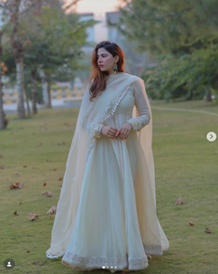 Elegant Women's <b>Yellow</b> Salwar Kameez Traditional Indian Pakistani Wedding Wear Floor-Length Regular Fit All Seasons - Product Image 4