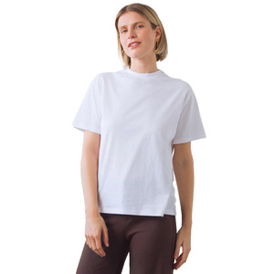 T-shirt basique pour femme en gros, col rond, manches courtes, 100 % coton, coupe classique, décontracté, intemporel, design simple - Product Image 1