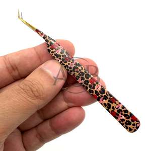 Pince à épiler pour cils à motif léopard cerise avec embout doré en acier inoxydable, logo personnalisé, instrument de beauté, pince à épiler pour extensions de cils - Product Image 2