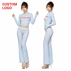 ชุดโยคะลายจุดผู้หญิงแบบใหม่มาแรง ชุดเซ็ต 2 ชิ้น เสื้อครอปแขนยาวมีซิป ลายจุด กางเกงขาบาน - Product Image 1