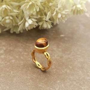 Vintage Oval Tiger Eye Brass Ring 14K Gold Plated Scalloped Band Boho Jewelry Unisex - Product Image 4