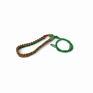 Nuevos Lanyards Profesionales de Alta Calidad en Rojo y Verde, de Viscosa y Mylar, con Personalización de Marca y la Mejor Relación Calidad-Precio - Product Image 5