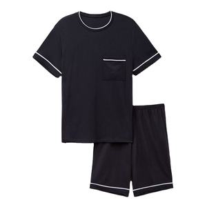 Ensemble de salon deux pièces personnalisé pour hommes T-shirt vert olive et short avec poche et détails contrastés élégants Ensemble jumeau décontracté pour hommes - Product Image 2