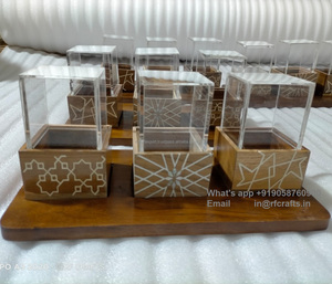 Juego de tres piezas Luxy Castle Bandeja con contenedores de postres de rfcrafts - Product Image 4