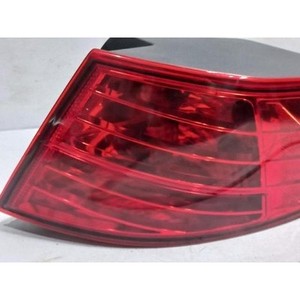 Luz Trasera Derecha Usada Optima 924024C000 - Product Image 3