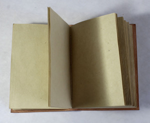 Cuaderno de Cuero Genuino de Cabra TC de Color Natural para Negocios, con Cubierta con Grabado de Hoja de Cáñamo, en Oferta Diaria, Semanal y Mensual - Product Image 4