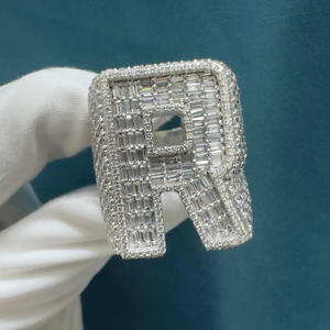 Anillo de Compromiso de Plata de Ley 925, Estilo Hip Hop, con Corte Baguette en Forma de Corazón, Chapado en Rodio/Oro, para Bodas, Aniversarios y Fiestas - Product Image 1