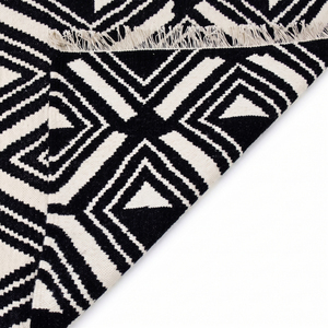 Alfombra de Lana Negra con Diseño Geométrico de Diamantes y Medallones Circulares Entrelazados, Antideslizante, Ecológica, con Flecos, para Sala de Estar - Product Image 6