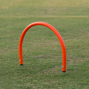 Arche d'entraînement de football durable pour passe et dribble, cadre d'entraînement de football en PP, équipement de pratique pour adultes, utilisation sur le terrain - Product Image 2