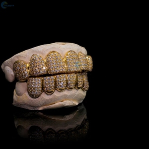 Grillz de Moissanita VVS1 Personalizados, Oro Amarillo Sólido de 10K, Grillz con Incrustaciones de Diamantes, Pasa el Test de Diamantes - Product Image 4