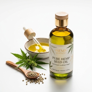 Aceite de Semillas de Cáñamo Puro de Alta Calidad en Línea, Aceite de Cáñamo Natural Prensado en Frío, Rico en Omega, Proveedor Mayorista de Exportación - Product Image 4