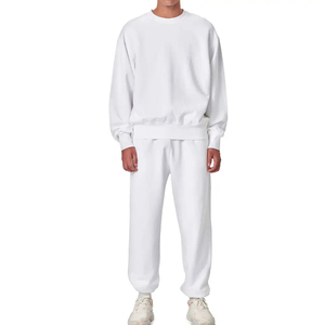 ชุดวอร์มผู้ชายแบบขายส่ง คอกลม แขนยาว ผ้าฟลีซเนื้อนุ่ม คุณภาพสูง ชุดออกกำลังกาย 2 ชิ้น สำหรับฤดูหนาว - Product Image 3