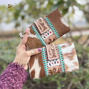 Nueva Cartera de Cuero con Grabado a Mano, Estuche para Teléfono, Elegante Cartera de Cuero Vacuno con Pelaje, Multiusos, Estilo Western - Product Image 1