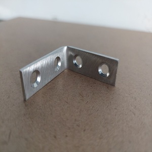 Mecanizado CNC Profesional Personalizado de Piezas de Repuesto de Latón para Pedidos Pequeños, Torneado de Alta Precisión para Equipos Industriales - Product Image 3