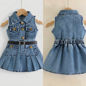 Vestido vaquero plisado con cinturón para niñas pequeñas - Product Image 3