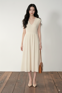 Robe midi d'été légère et respirante en nylon, à col rond, tricot côtelé, manches courtes, coupe droite, simple et décontractée pour femme - Product Image 5