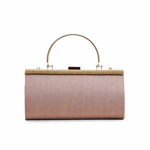 Pochette de soirée formelle dorée P15543 - Product Image 1