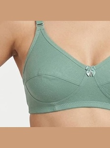 Sujetadores de algodón para mujer, ligeros, con diseños de tela tipo bralette, de la mejor calidad, a precio de mayoreo, para uso diario. - Product Image 3
