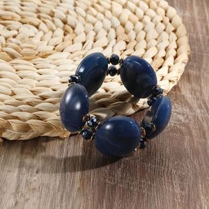 Decorative <b>Resin</b> Bangles Handmade Fashion Jewelry Bracelets for Women Gift Giving Party Wedding Wear Wholesale - Product Image 3