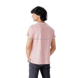 Comodidad y Estilo Inigualables para Hombres: Experimente las Camisetas Casuales Perfectas para el Verano en Tejido de Seda - Product Image 4