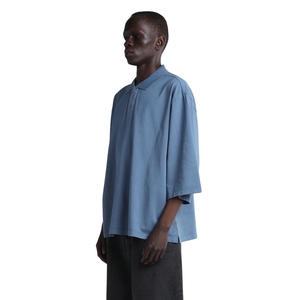 Polo Azul Oversize para Hombre, Corte Holgado, Hombros Caídos, Manga Corta, Estilo Urbano, Fabricante Mayorista - Product Image 4