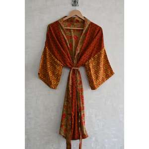 Robe kimono longue en soie patchwork pour femme, tenue de nuit bohème, vêtement de détente léger et doux - Product Image 2