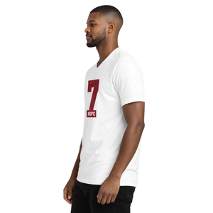 Camiseta Blanca con Cuello en V Kappa Alpha Psi Número 7, Ropa de Fraternidad Griega con Gráfico Audaz, Comodidad Premium y Ajuste Elegante - Product Image 3