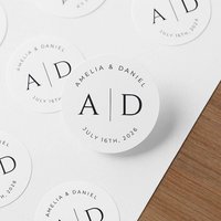 Sous-verres ronds en papier imprimés avec noms et dates personnalisés pour mariages, événements, fêtes et célébrations
