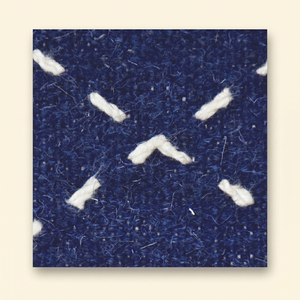 DECORDEC Tapis en laine fait main bleu marine et ivoire à motif losanges, antidérapant, écologique, géométrique moderne pour salon - Product Image 3