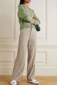 Cárdigan de punto informal para mujer, de cintura alta, manga larga, cuello en V, para otoño, con botón frontal con logo y diseño de longitud corta. - Product Image 4