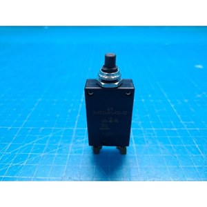 E-T-A 2-5700-IG1-K10-DD 2-5700-IG1-K10-DD 6A - Product Image 1