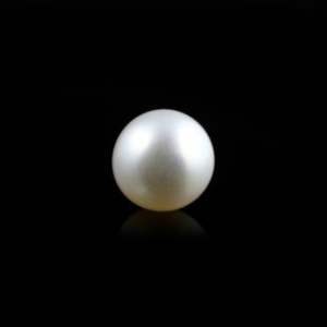 Loose Baroque Pearl 5.45 Carat White Gemstone for Jewelry Making - Product Image 1