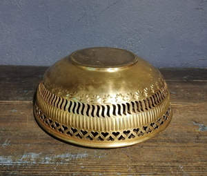 ถาดทองเหลืองโบราณลายฉลุรูปหัวใจ สำหรับตกแต่งโต๊ะกลาง ใส่ผลไม้ - Product Image 2