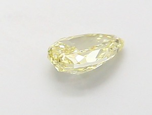 Diamant Jaune Vif Fantaisie Taille Poire 0,38 Carat, Polissage Excellent, Clarté VS1, Pierre Précieuse Brillante Cultivée en Laboratoire, Matériau Scintillant - Product Image 4