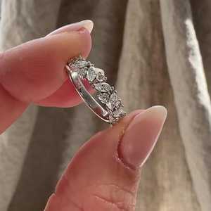 Bagues de mariage empilables demi-éternité taille marquise, serties de diamants de laboratoire, en or massif 14K 18K, personnalisées 1 carat, vente en gros - Product Image 6
