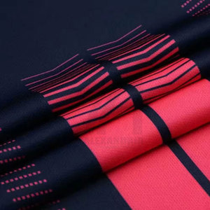 Uniforme de Fútbol Transpirable de Talla Grande 100% Poliéster, Uniforme de Fútbol de Material Duradero Más Vendido de Alexandria Industries - Product Image 6