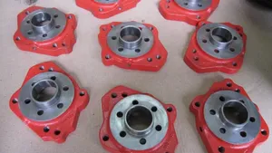 Piezas de Fundición de Precisión de Alta Calidad Fabricadas en Acero Duradero con Acabado Pasivado Plateado para Aplicaciones Industriales - Product Image 3