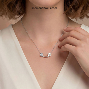 Collier en argent sterling 925 avec perle d'eau douce pour femme, pendentif de luxe en moissanite, sertissage à la française torsadé, plaqué platine - Product Image 2