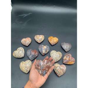 Petite pierre de jaspe batik polie en forme de cœur, pierre semi-précieuse naturelle, artisanat pour la guérison et les cadeaux - Product Image 4