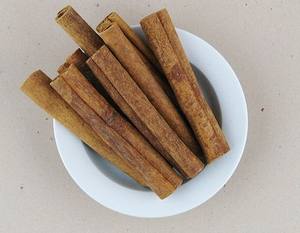 Palitos individuales de especias y hierbas Canela de varios tipos Utiliza palitos de canela de alta calidad de Vietnam/ Ms Lima - Product Image 6