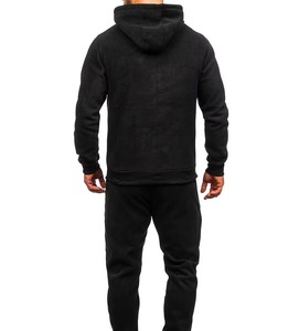 Chándal Deportivo para Hombre, Ajustado, Moderno y Ligero, a Precio Accesible - Product Image 3