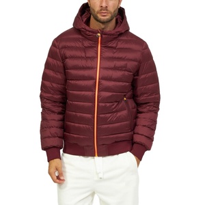 Chaqueta acolchada de invierno informal para hombre, cuello vuelto, cierre de cremallera, detalle de botón, respetuosa con el medio ambiente, impermeable, reversible, lona OEM - Product Image 1