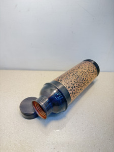 Premium Black Laser Etched Pure Copper Water Bottle 950ml Floral Vine Pattern Ayurvedic Flask Dual Tone Sports Metal Drinkware - Product Image 4