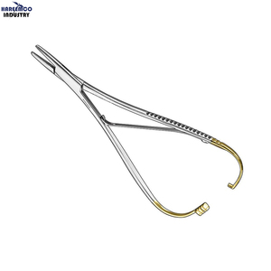 Portaagujas Manual MATHIEU de 17 cm, Plateado, 30 Posiciones de Mandíbula, Clase I, Certificado CE - Product Image 1