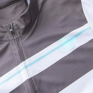 Jersey de Ciclismo para Hombre, Personalizado con Logotipo y Color, de Secado Rápido, Ligero, con Impresión por Transferencia de Calor, Precio de Fábrica al por Mayor - Product Image 2