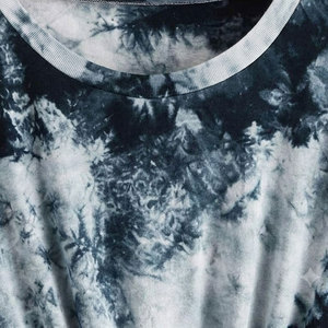 T-shirt court pour femme, tendance et écologique, 100% coton, design confortable, parfait pour les tenues décontractées et streetwear - Product Image 5