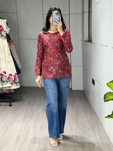 เสื้อคุर्ติผ้าแคมบริคพิมพ์ลายขายส่งสำหรับผู้ซื้อเสื้อผ้าระดับโลก - Product Image 1